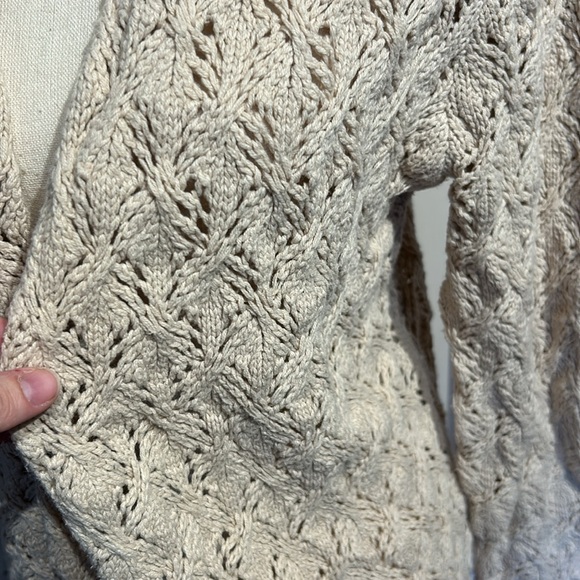 Leo & Nicole Cardigan - Picture 2 of 12